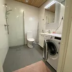 Appartamento Moderni Yksioe, Omalla Autopaikalla